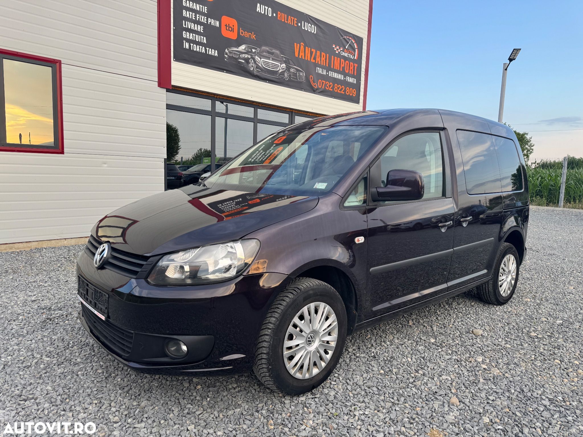 Volkswagen Caddy 1.6 TDI BlueMotion Comfortline - 1