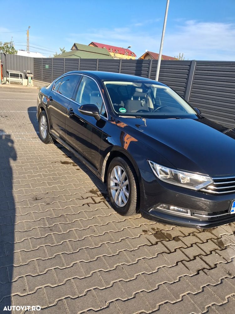 Volkswagen Passat 2.0 TDI (BlueMotion Technology) Trendline - 11
