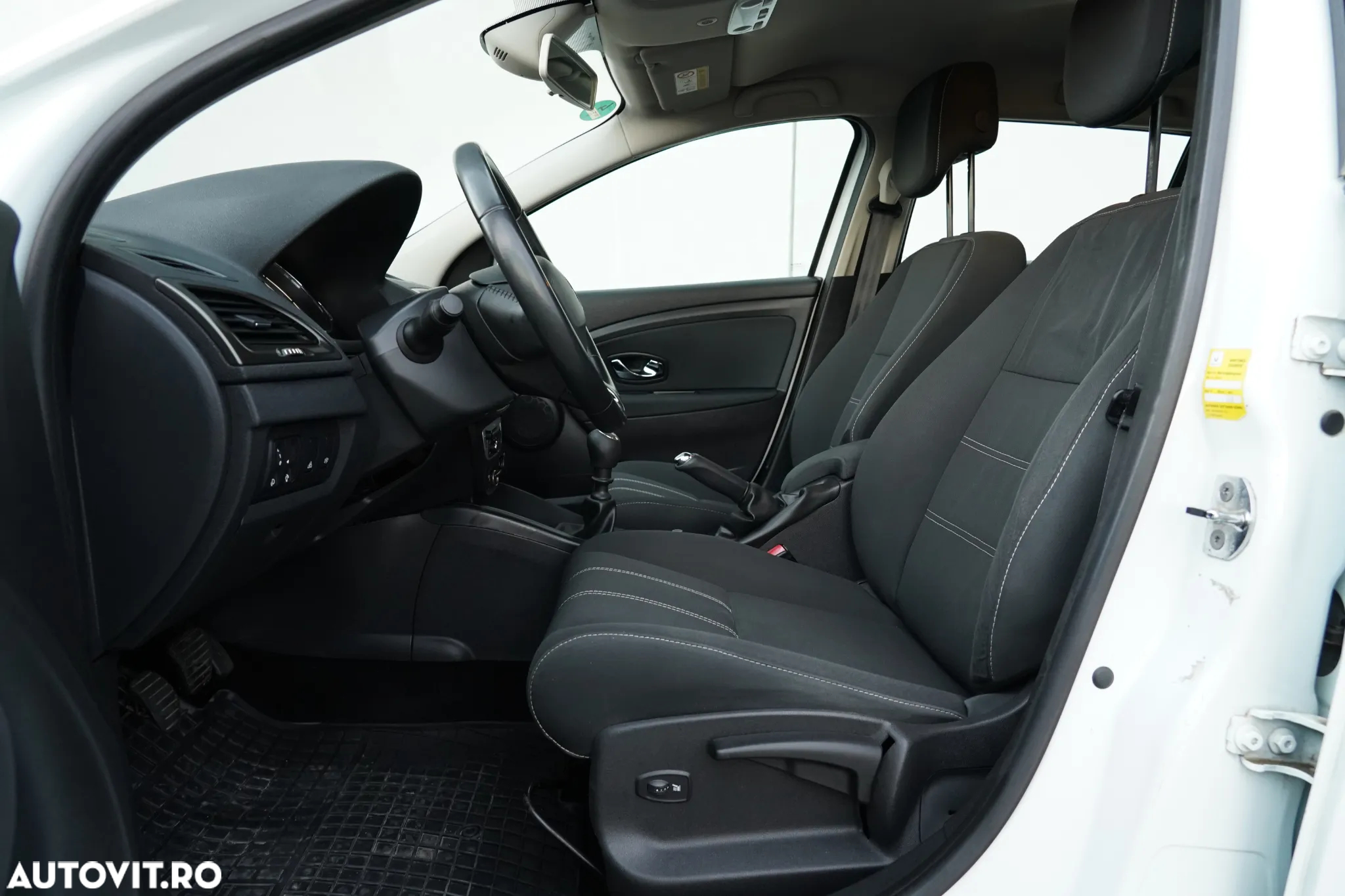 Renault Megane ENERGY dCi 110 LIMITED - 16