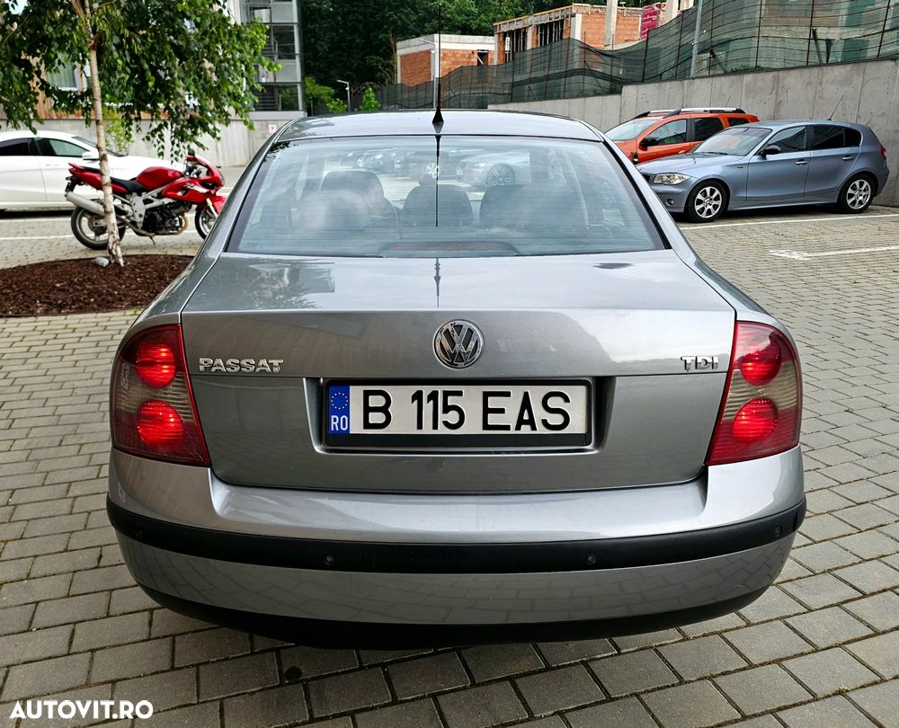 Volkswagen Passat 1.9 TDI - 12