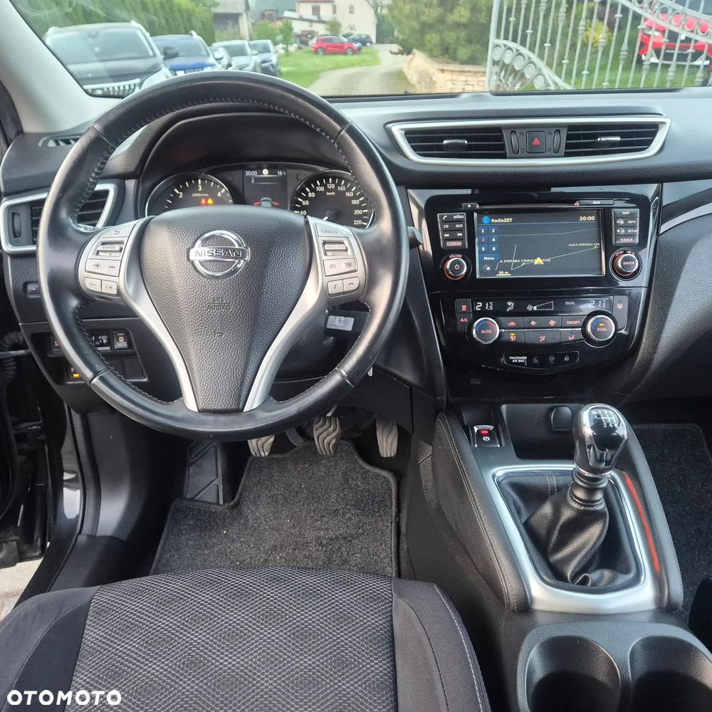 Nissan Qashqai 1.6 dCi 4 x 4 DPF Start/Stop I-Way - 18