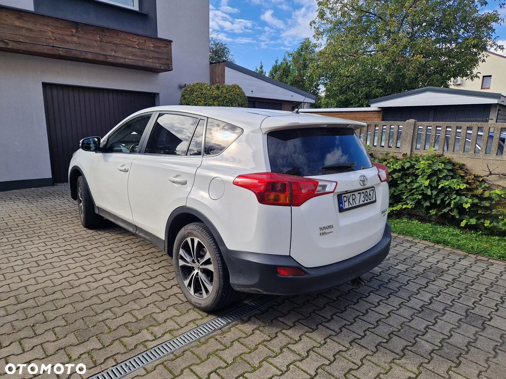 Toyota RAV4 2.0 D-4D 4x4 Comfort - 2