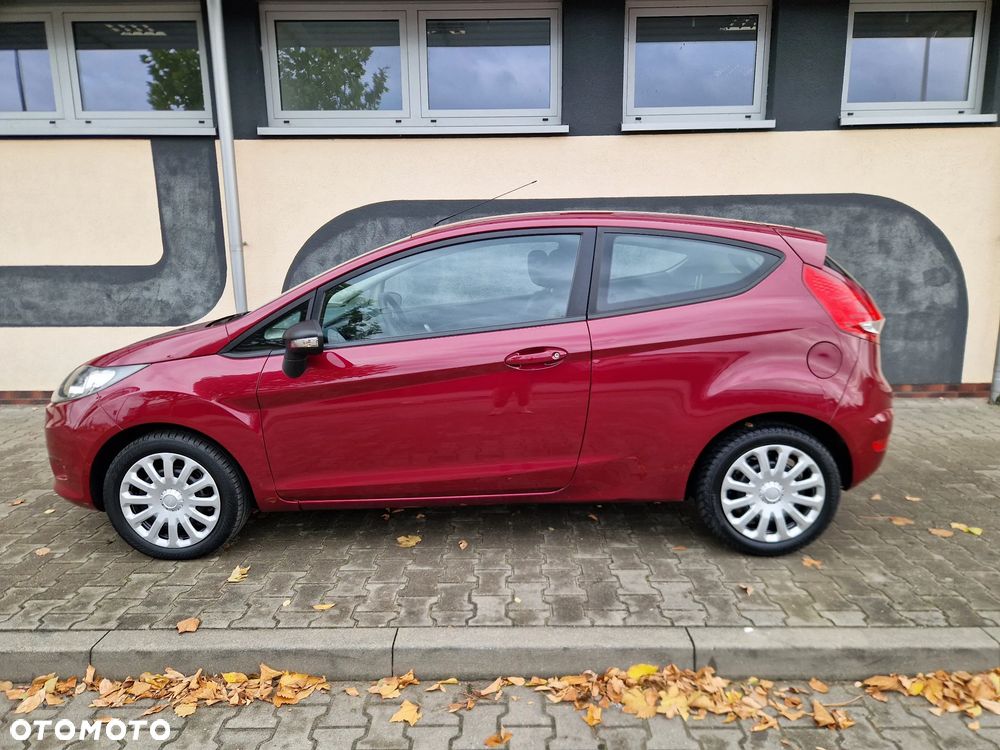 Ford Fiesta 1.4 Champions Edition - 12
