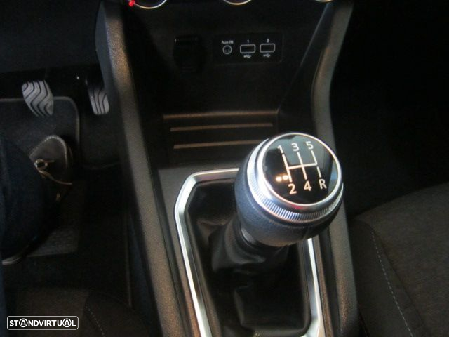 Renault Clio 1.0 TCe Intens - 26