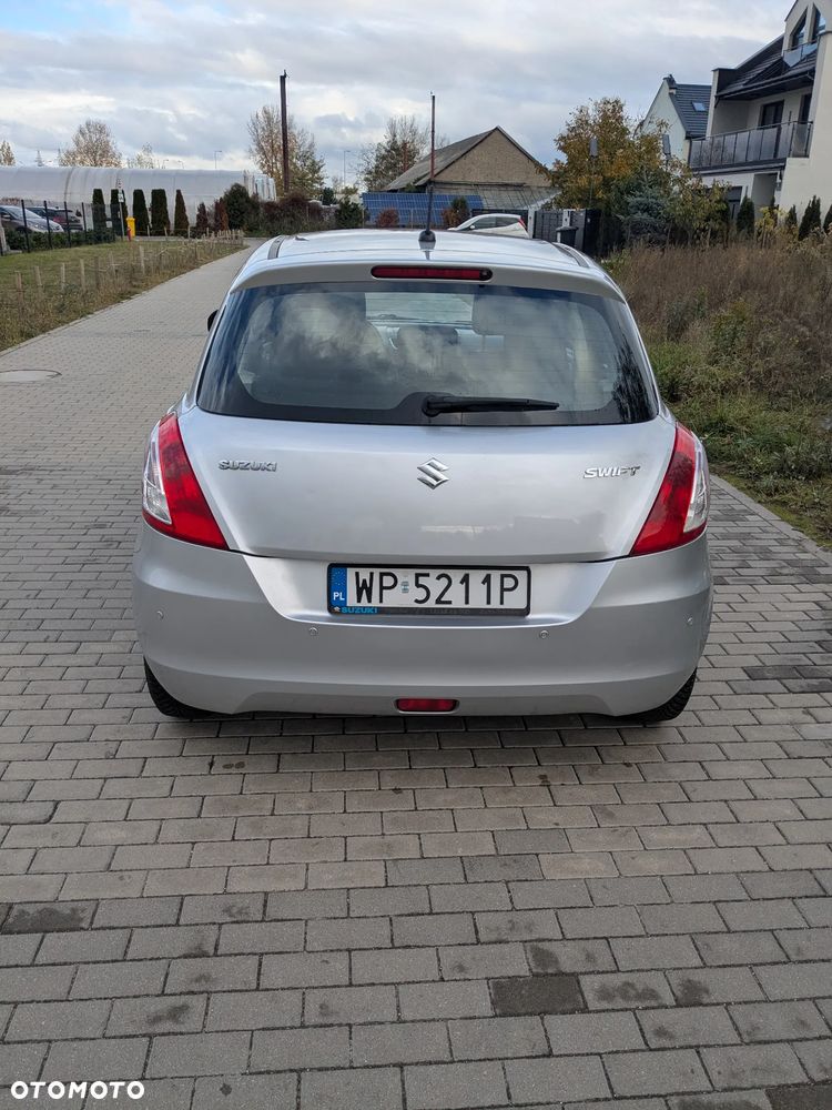 Suzuki Swift - 6