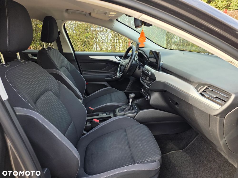 Ford Focus 2019 photo 5