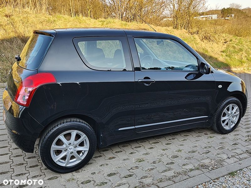 Suzuki Swift 1.3 Comfort - 28