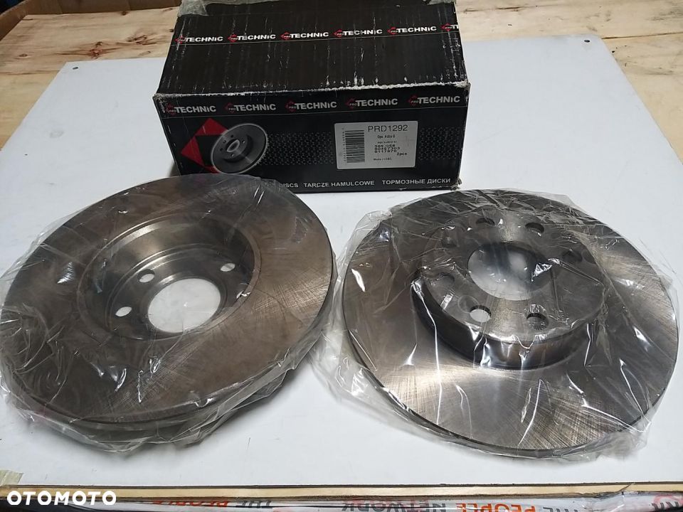 Tarcza hamulcowa przód L/P  256X11 P 6-OTW OPEL ASTRA G 1.2 16V 02.98-01.05 PRD1292 - 1