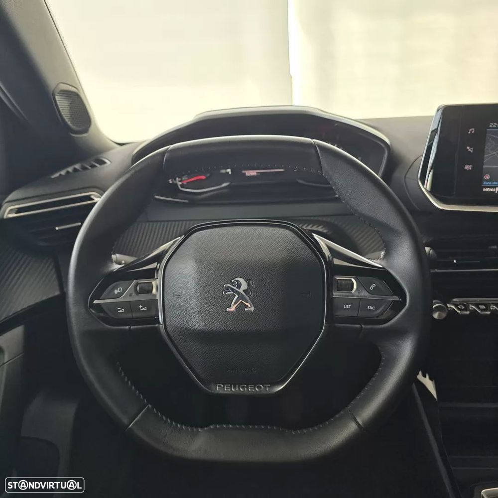 Peugeot 2008 1.2 PureTech Style - 21