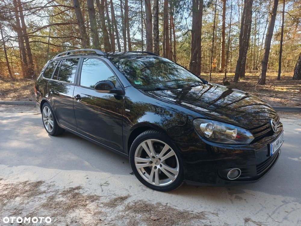 Volkswagen Golf 2.0 TDI DPF MATCH - 12