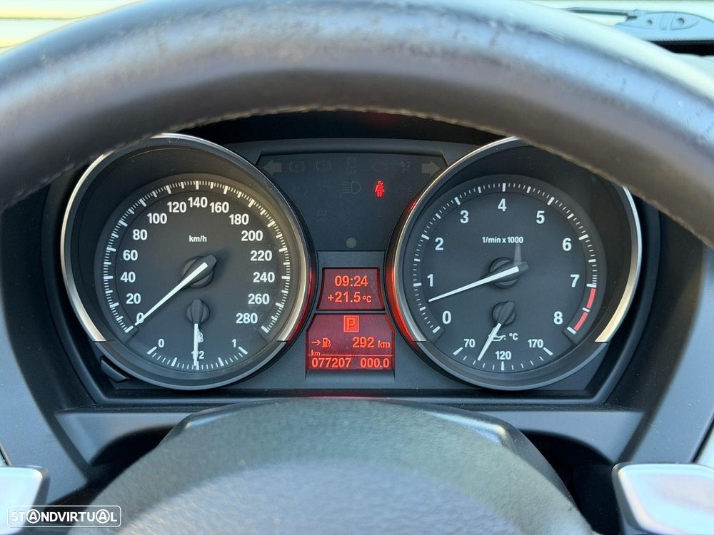 BMW Z4 23 i Auto - 12