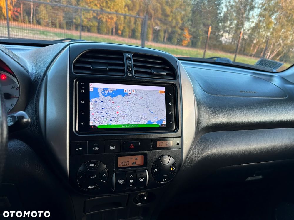 Toyota RAV4 2.0 VVT-i Sol - 13