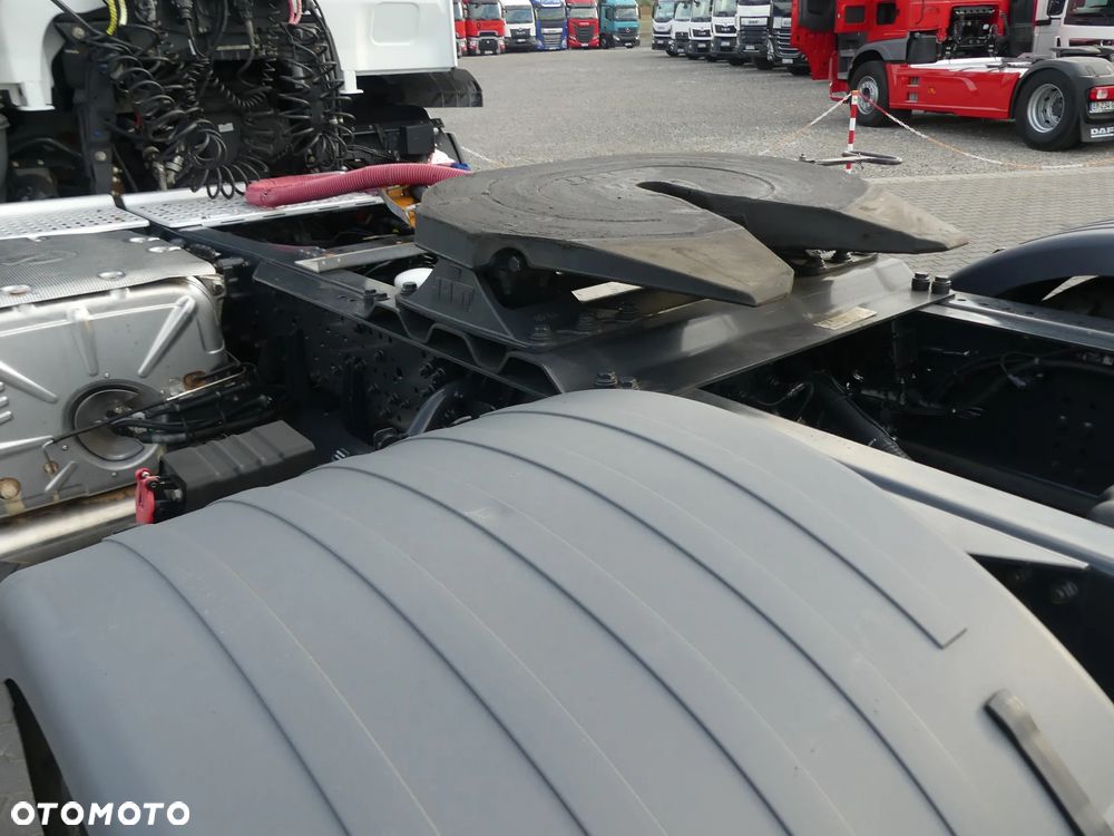 Iveco STRALIS X WAY 460 / EURO 6 / RETARDER / 480 TYS KM / - 18