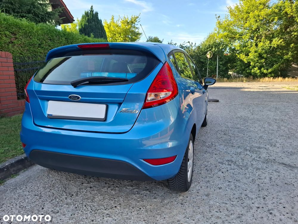 Ford Fiesta 1.25 Silver X - 35