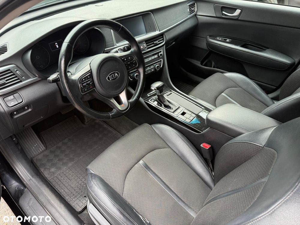 Kia Optima 1.7 CRDI L DCT - 18