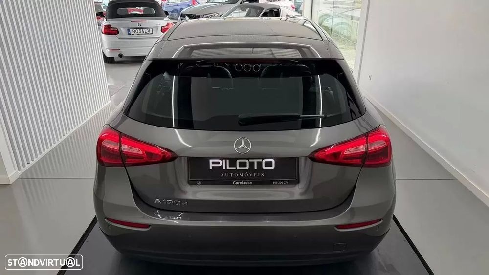 Mercedes-Benz A 180 d Progressive Aut. - 9