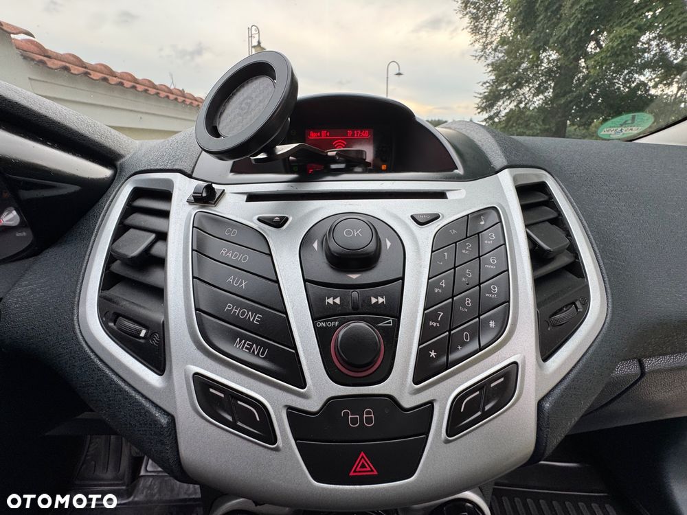Ford Fiesta - 14
