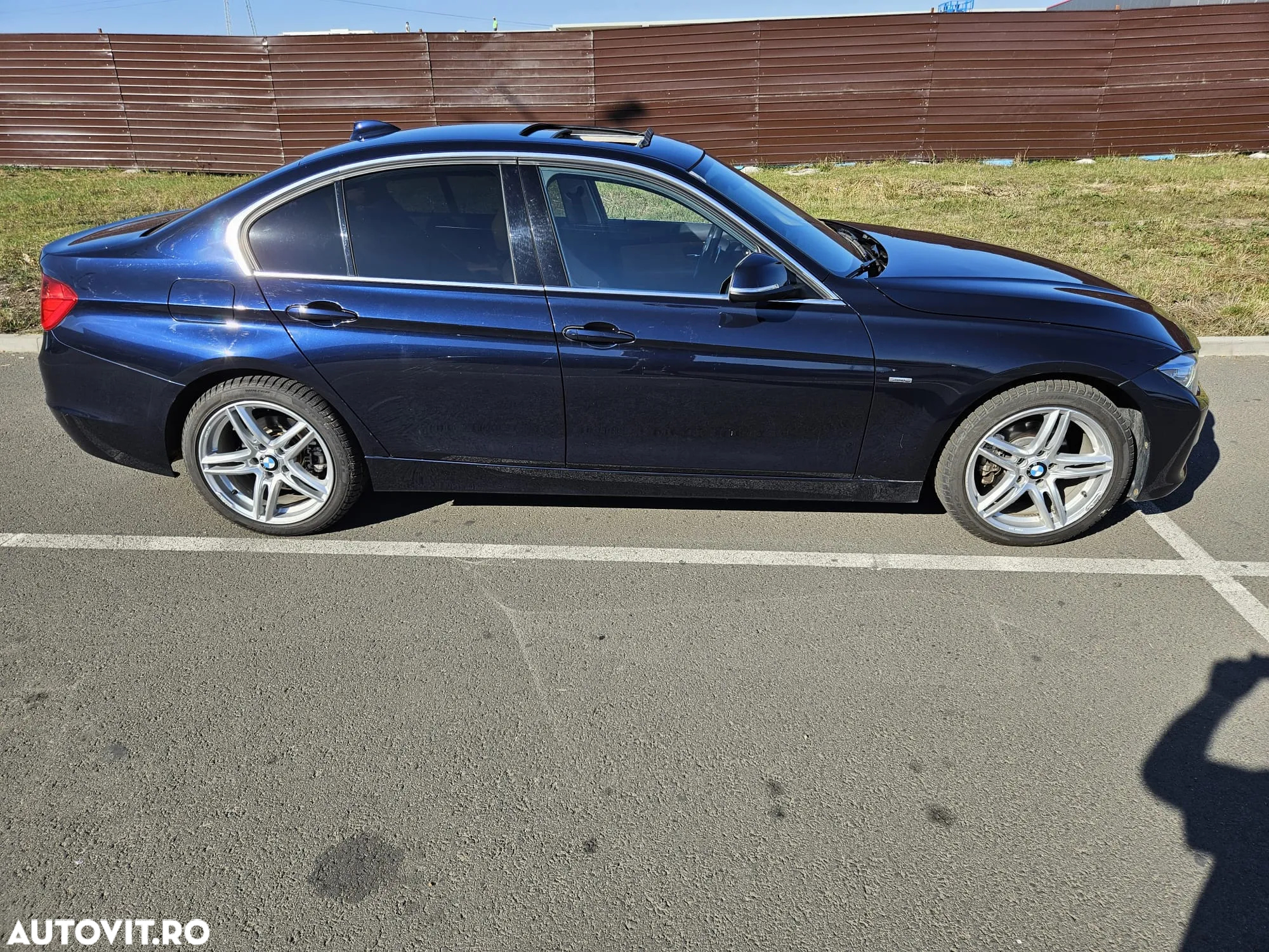 BMW Seria 3 320i Aut. Luxury Line - 3