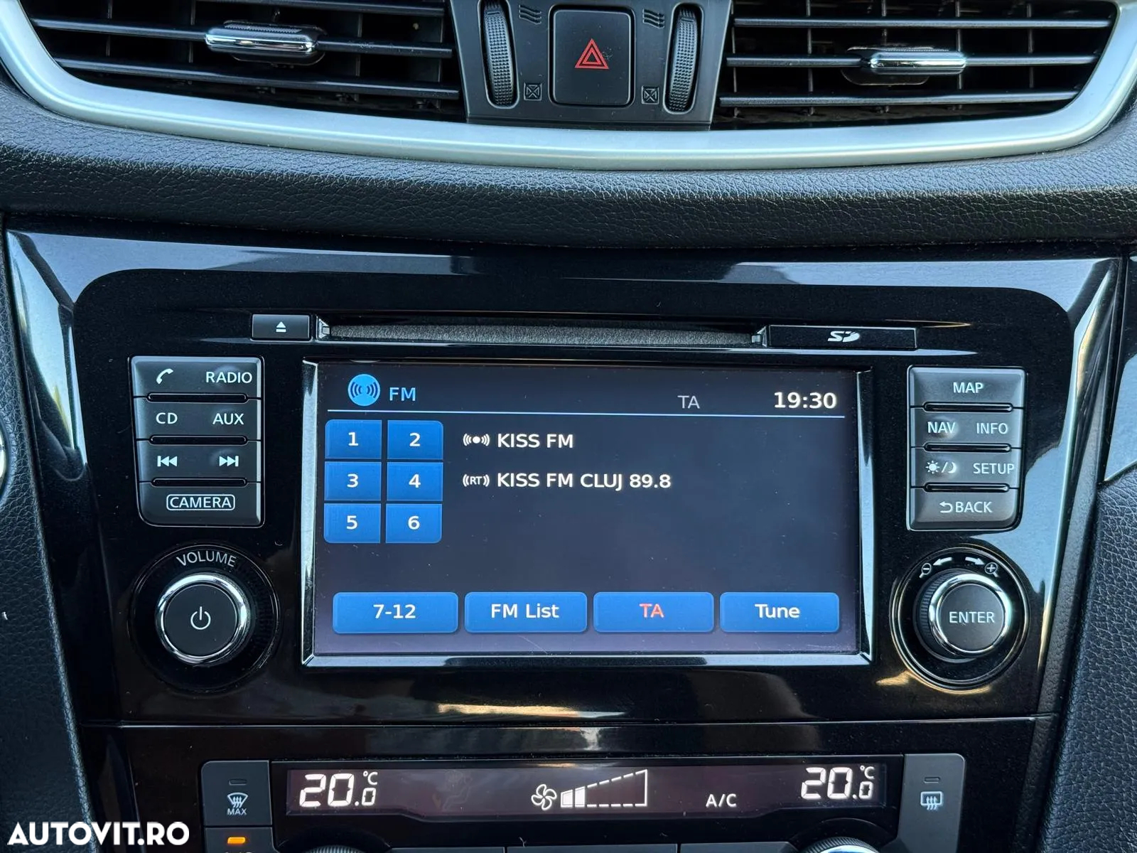 Nissan Qashqai 1.5 DCI N-Connecta - 32