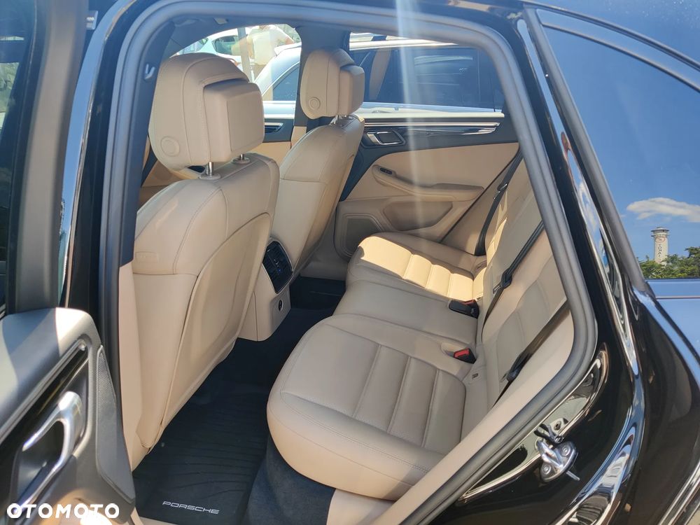Porsche Macan Standard - 20