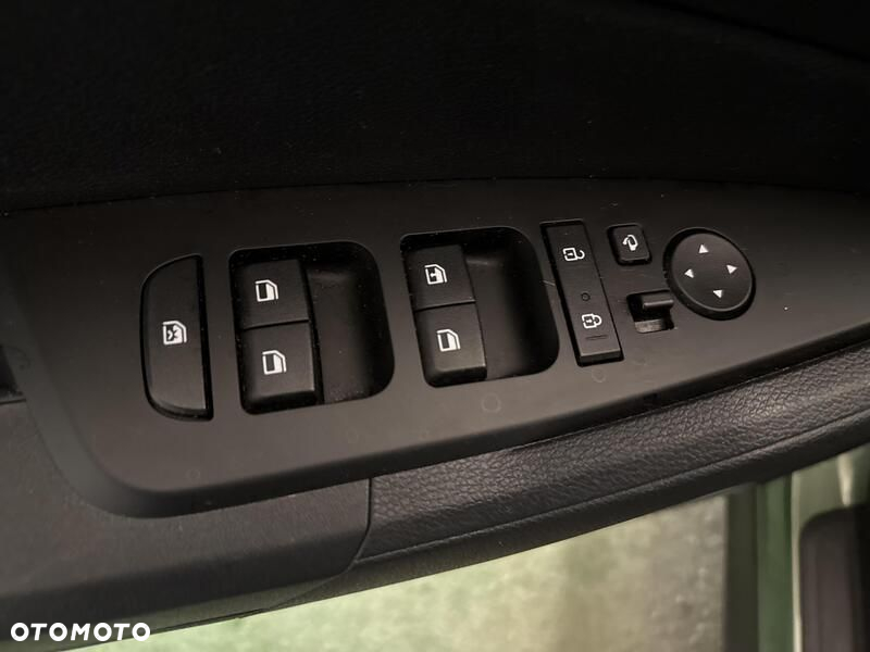 Kia Sportage - 13