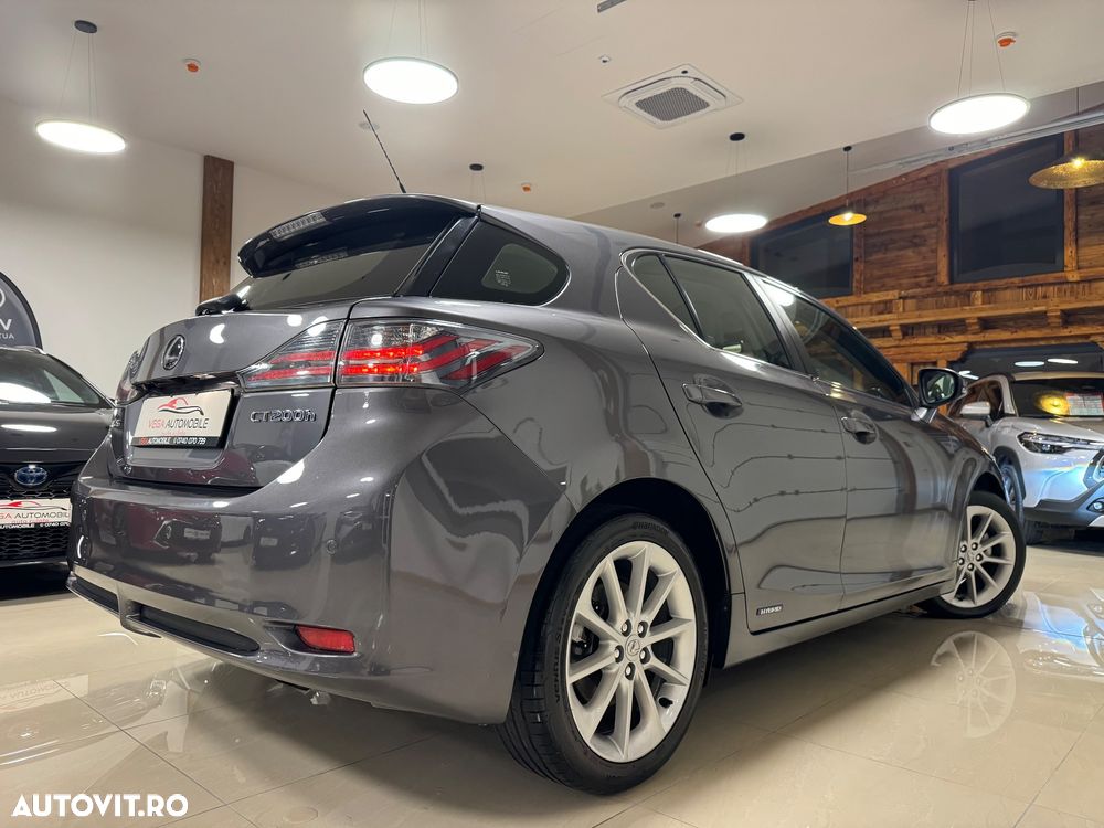 Lexus CT 200h Aut. Luxury - 3