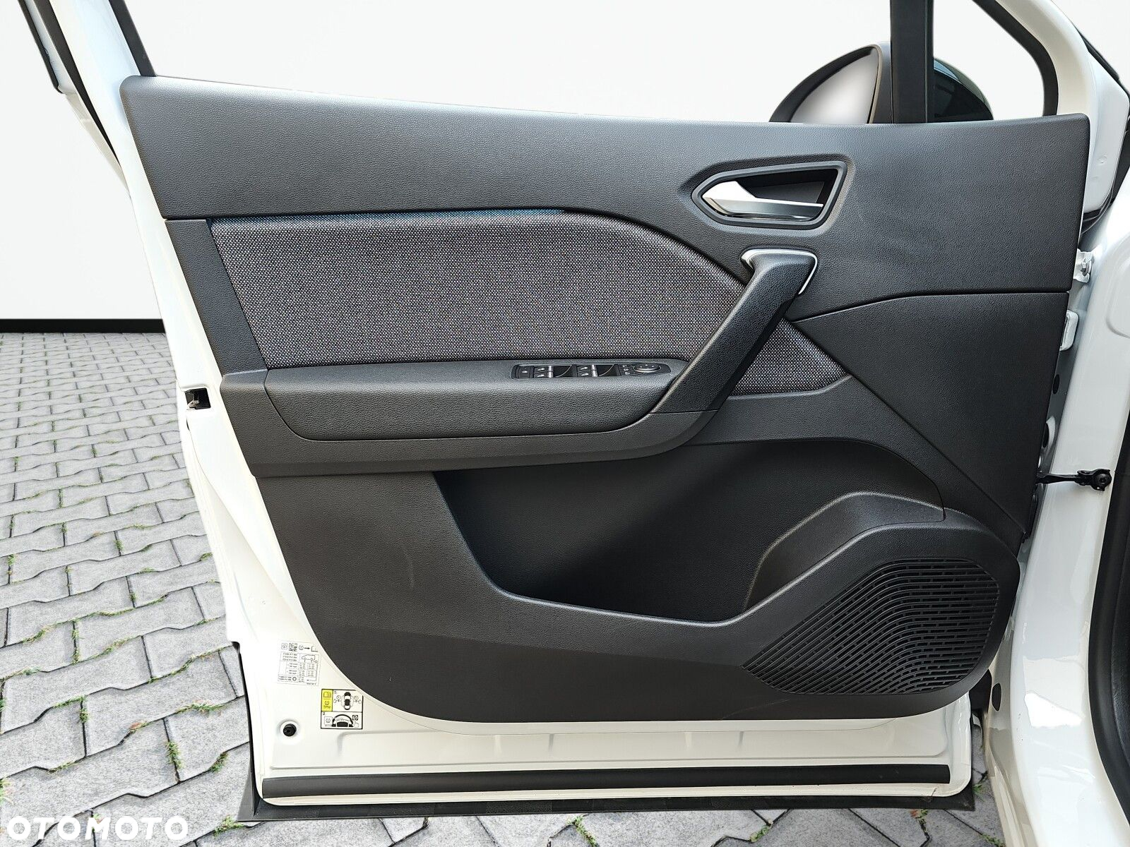 Renault Captur - 17