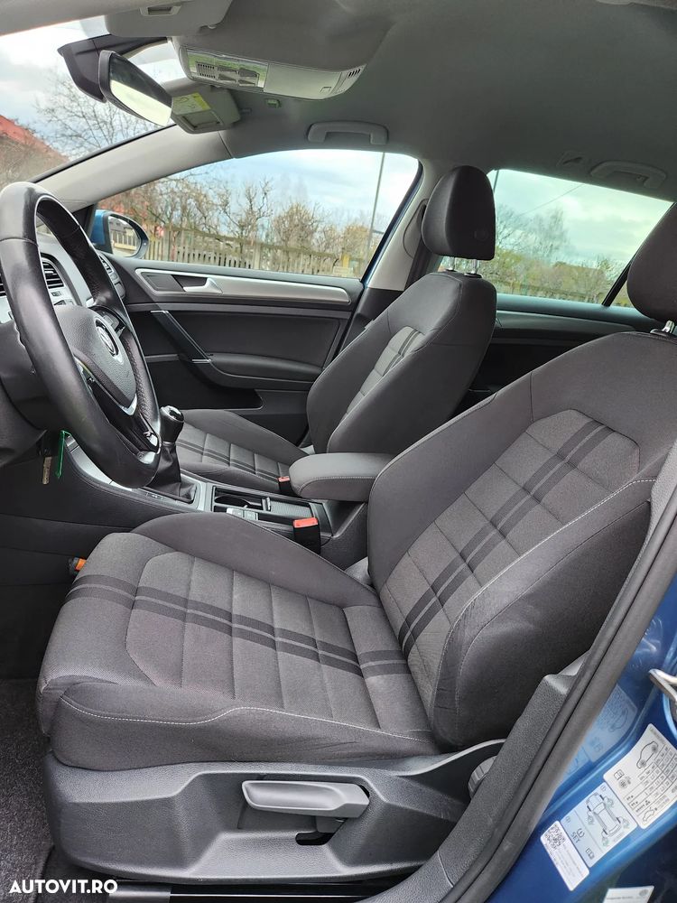 Volkswagen Golf 1.0 TSI BMT Comfortline - 22