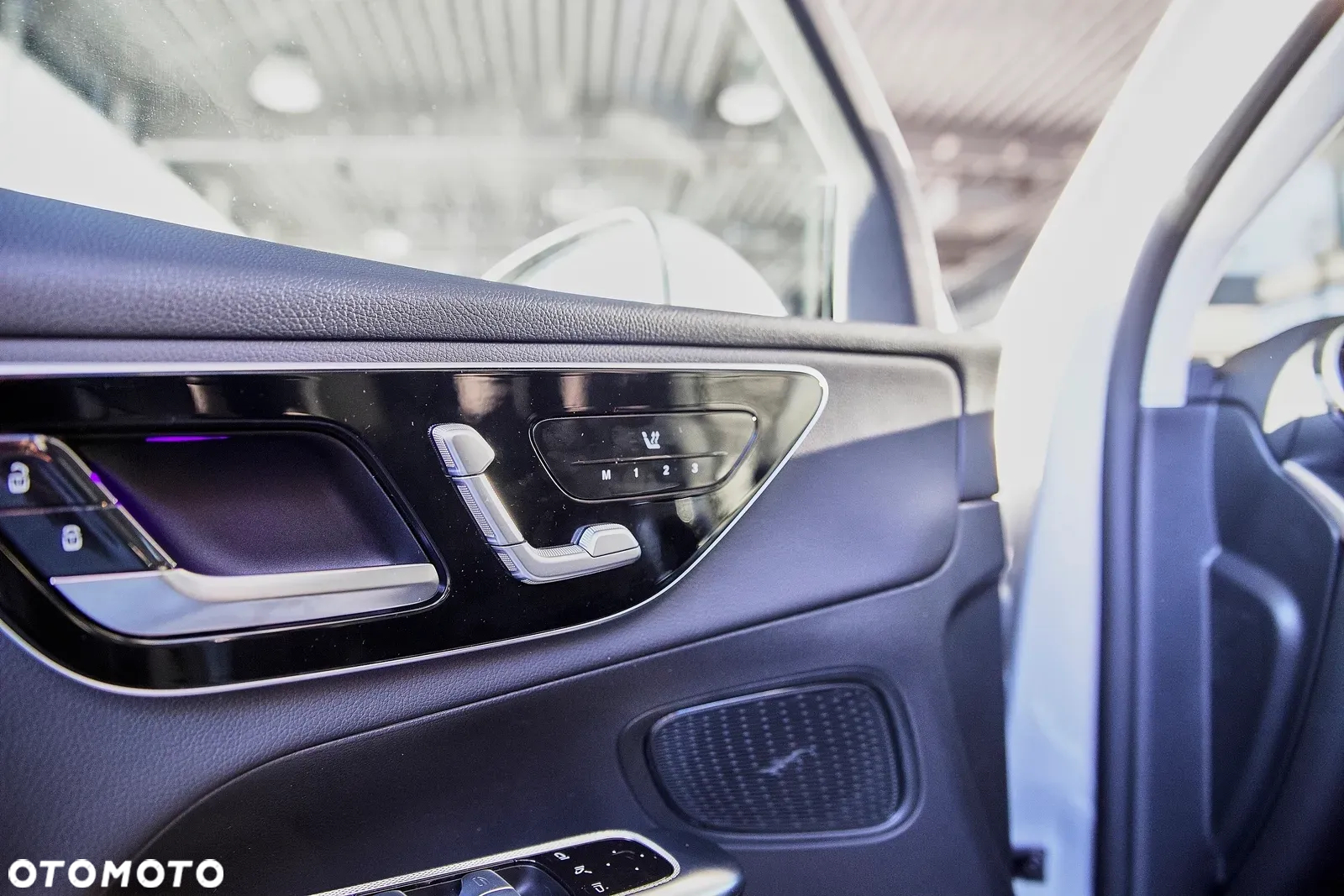 Mercedes-Benz GLC 300 e 4-Matic Avantgarde - 12