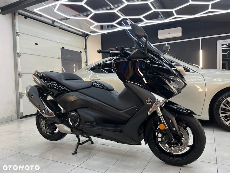 Yamaha Tmax - 1