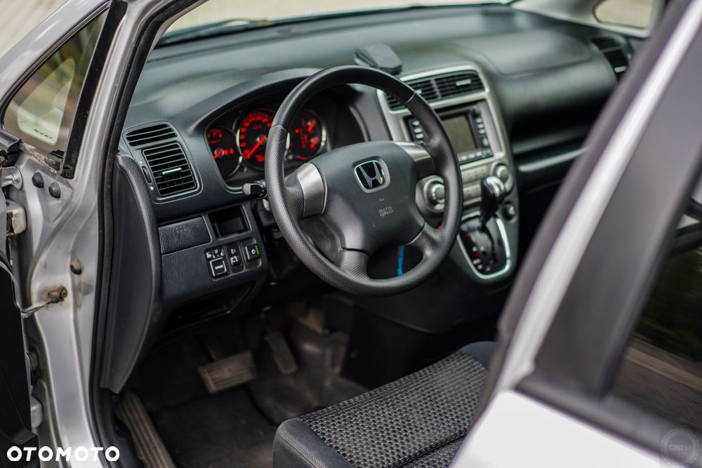 Honda Stream 2.0i ES - 16