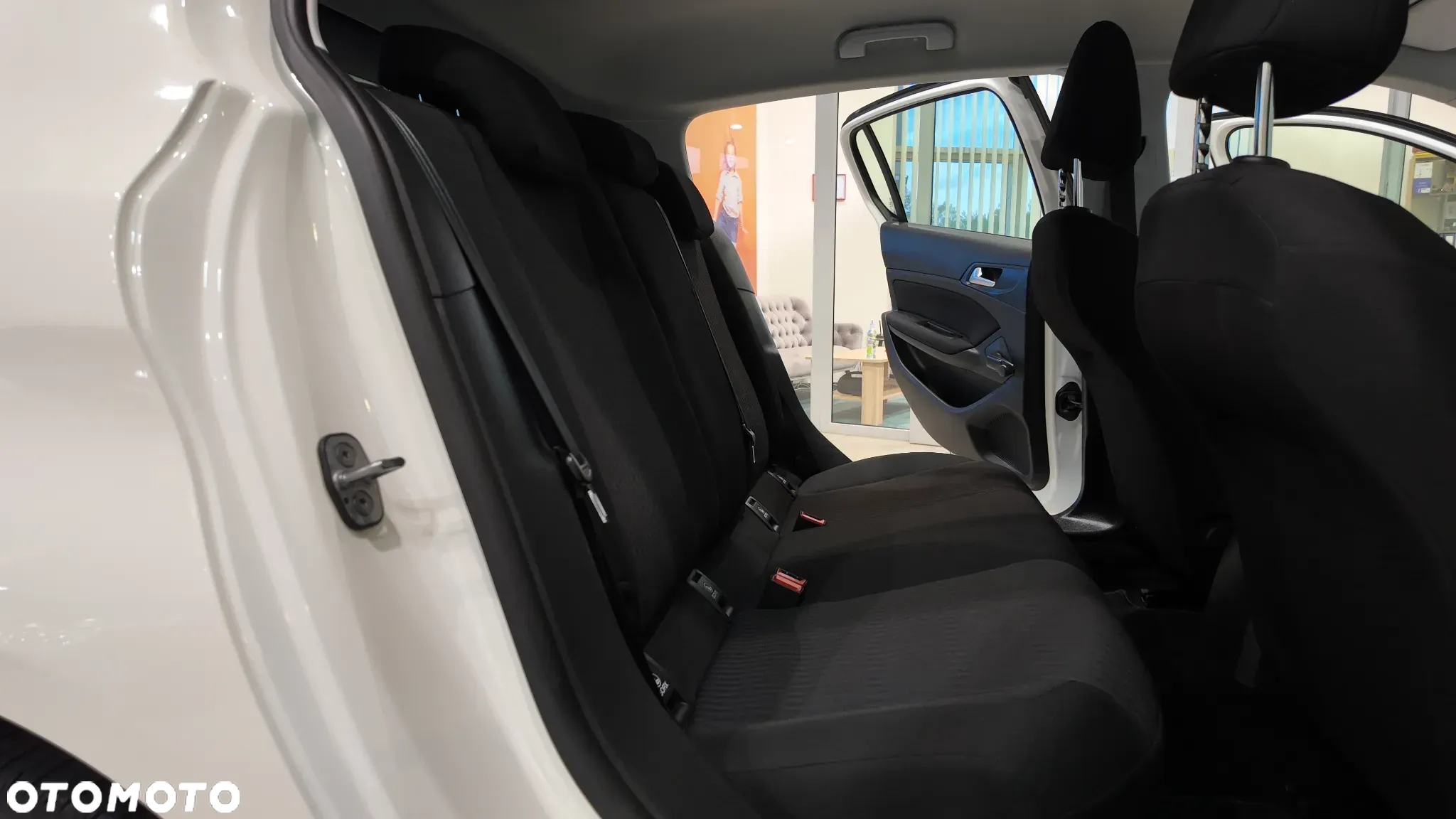 Peugeot 308 82 VTi Active - 34