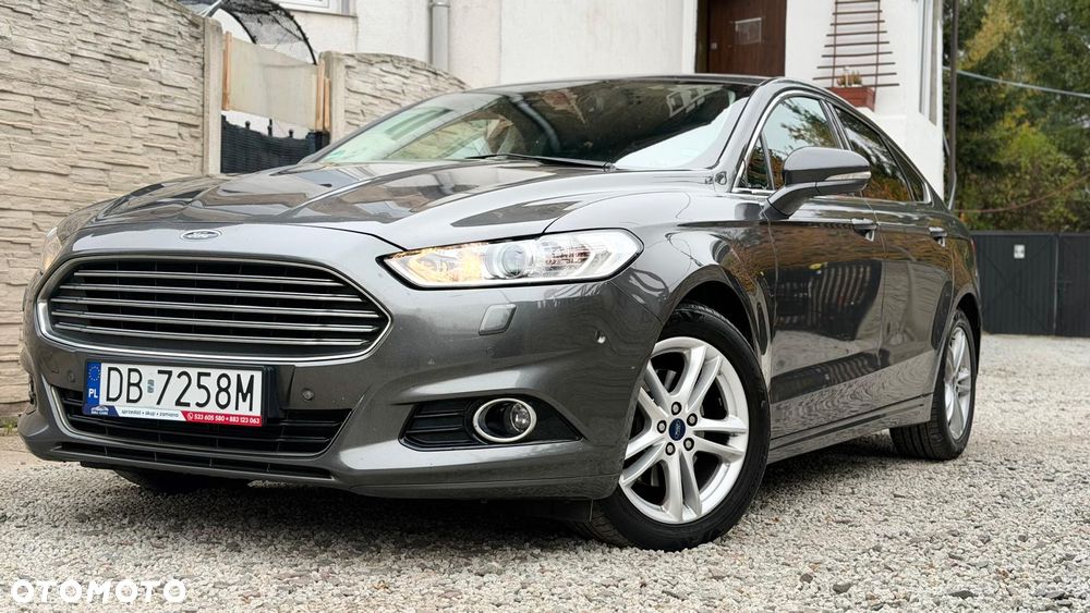 Ford Mondeo 2.0 TDCi STart-Stopp Titanium - 4