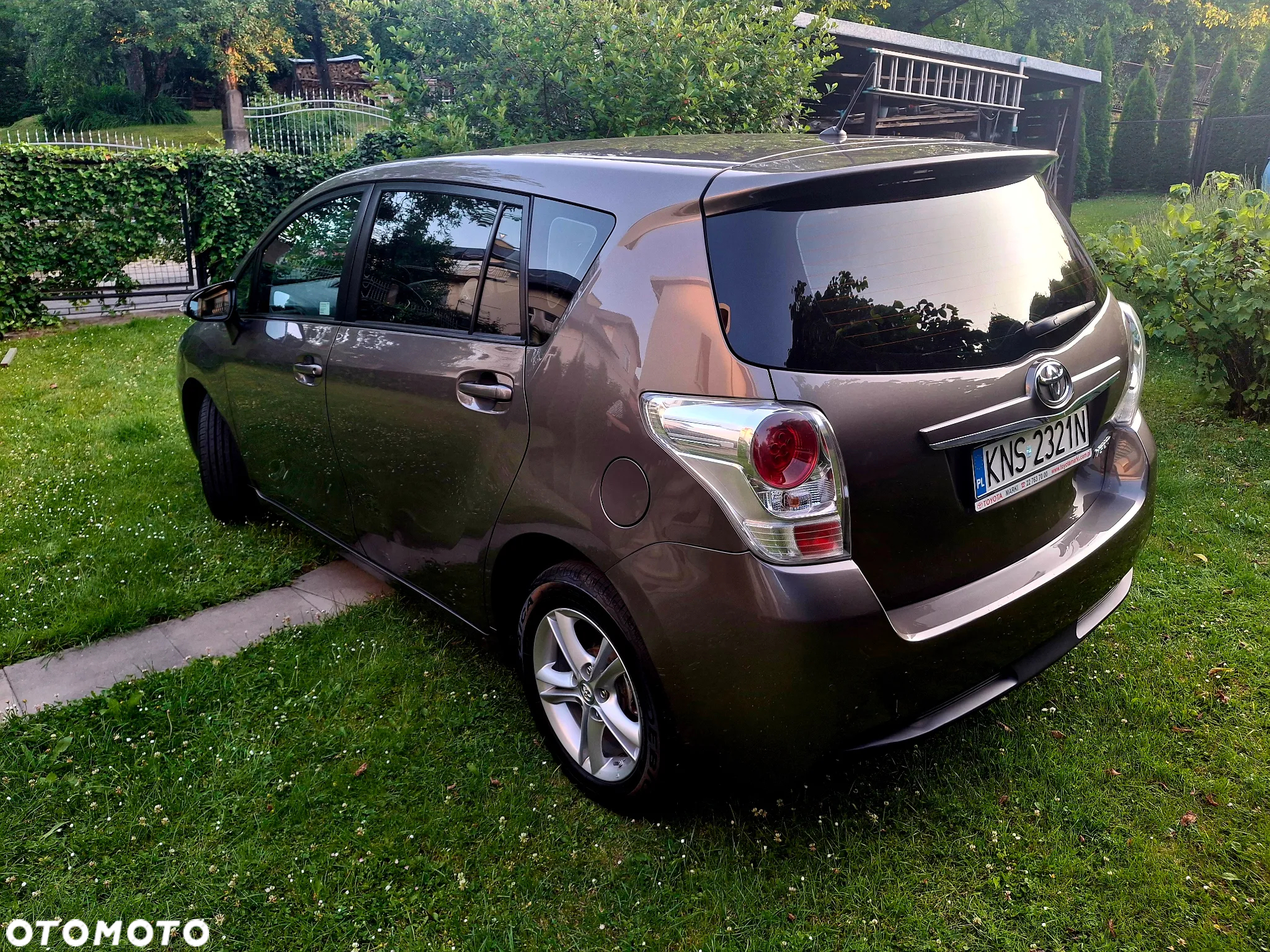 Toyota Verso 1.6 Active - 5
