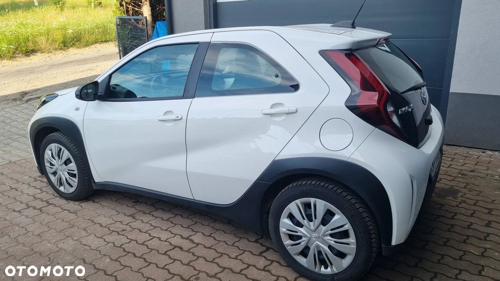 Toyota Aygo X Business Edition - 15