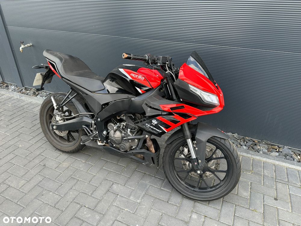 Aprilia Tuono - 6