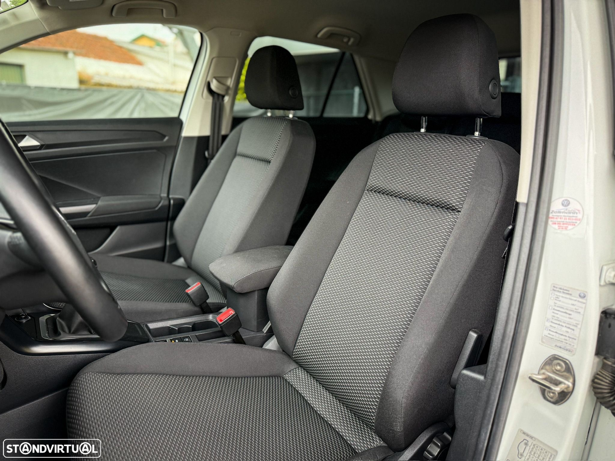 VW T-Roc 1.0 TSI - 6