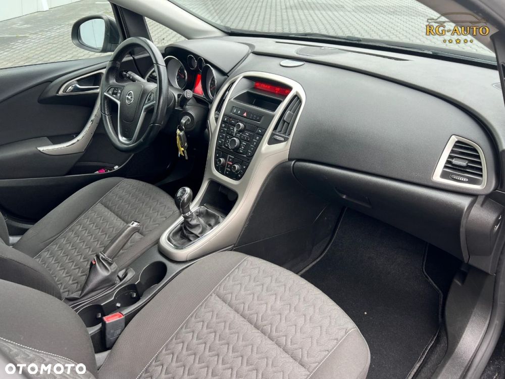 Opel Astra - 33