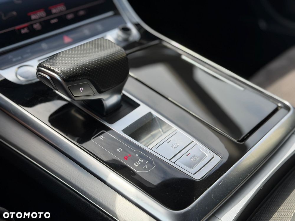 Audi Q8 50 TDI quattro tiptronic - 33