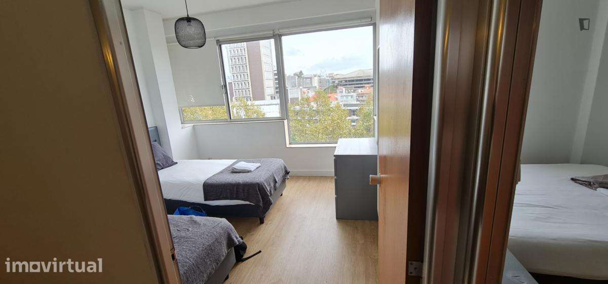 Apartamento com 2 quartos - localizado em Santo Ildefonso Porto - Grande imagem: 5/12