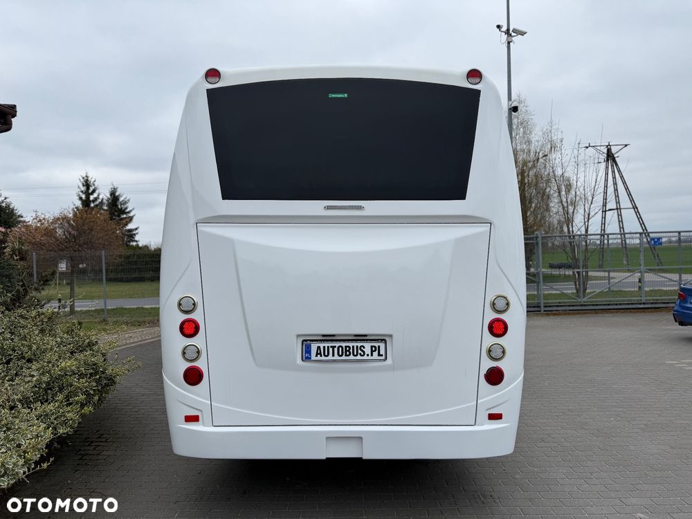 Iveco Rosero First - 5
