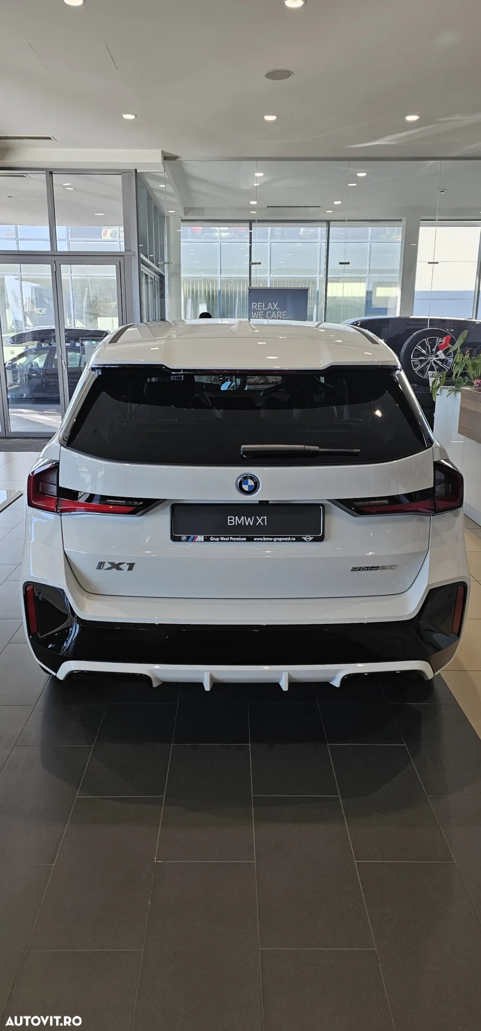 BMW iX1 eDrive20 M Sportpaket - 5