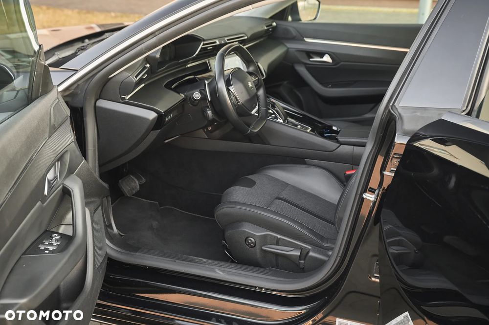 Peugeot 508 1.6 PureTech HYbrid PHEV Allure S&S EAT8 - 17
