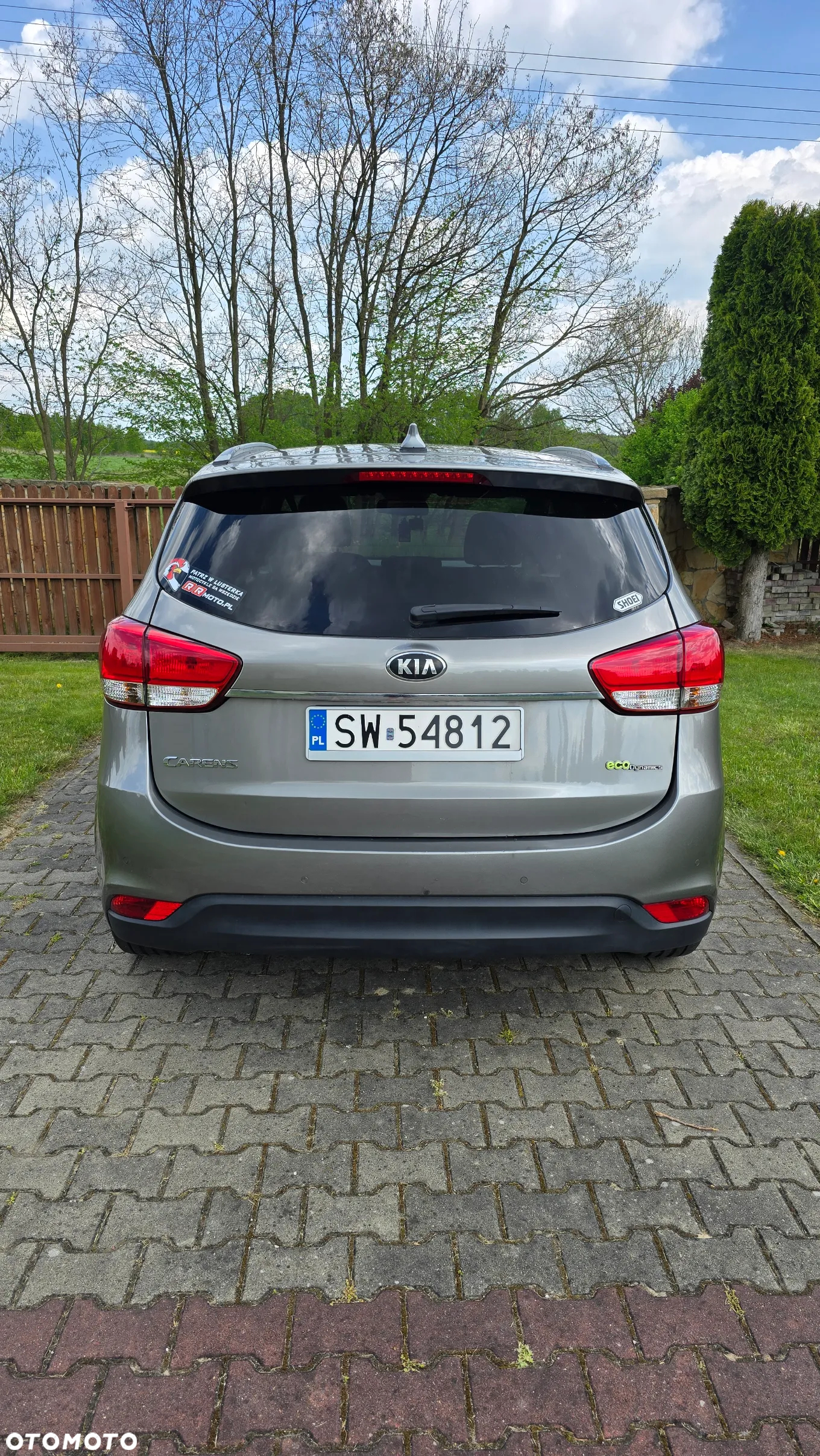 Kia Carens 1.7 CRDi L 7os - 4