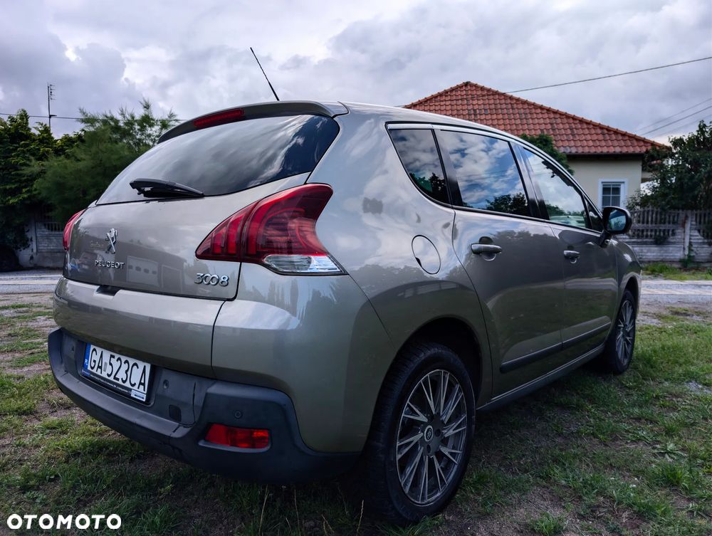 Peugeot 3008 2.0 HDi Active - 3