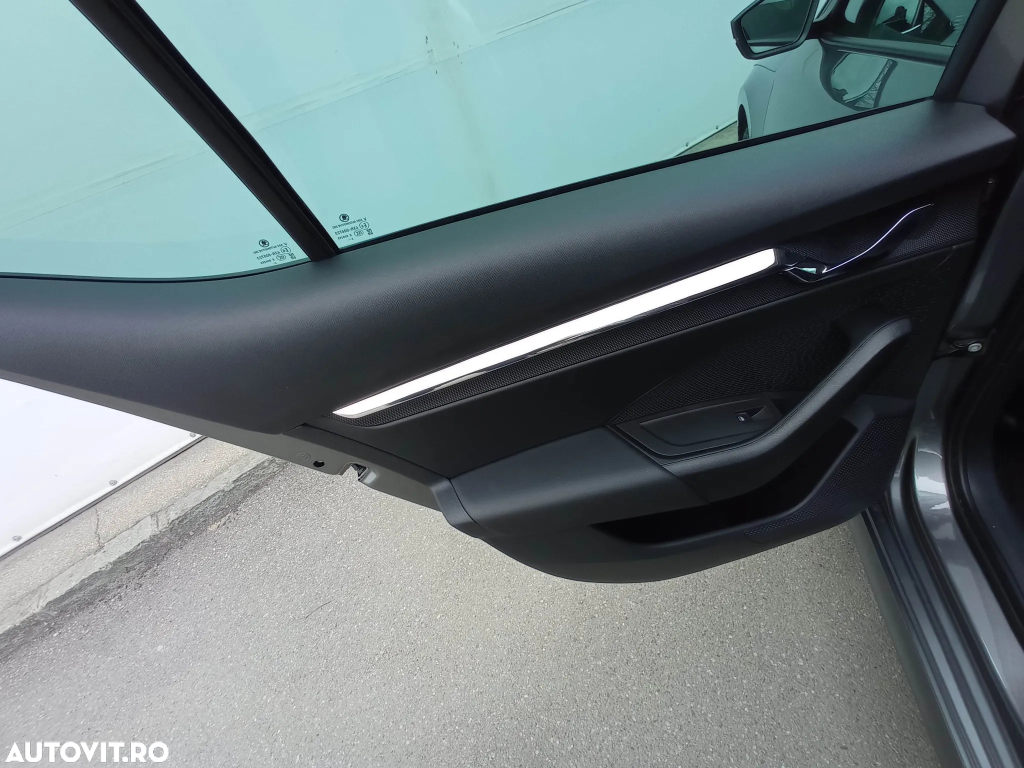 Skoda Octavia 2.0 TDI DSG Style - 17
