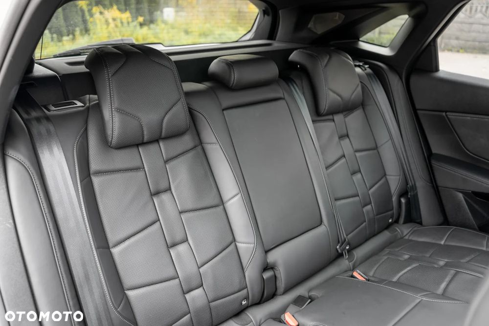 DS Automobiles DS 7 1.6 E-Tense 4x4 Opera - 37