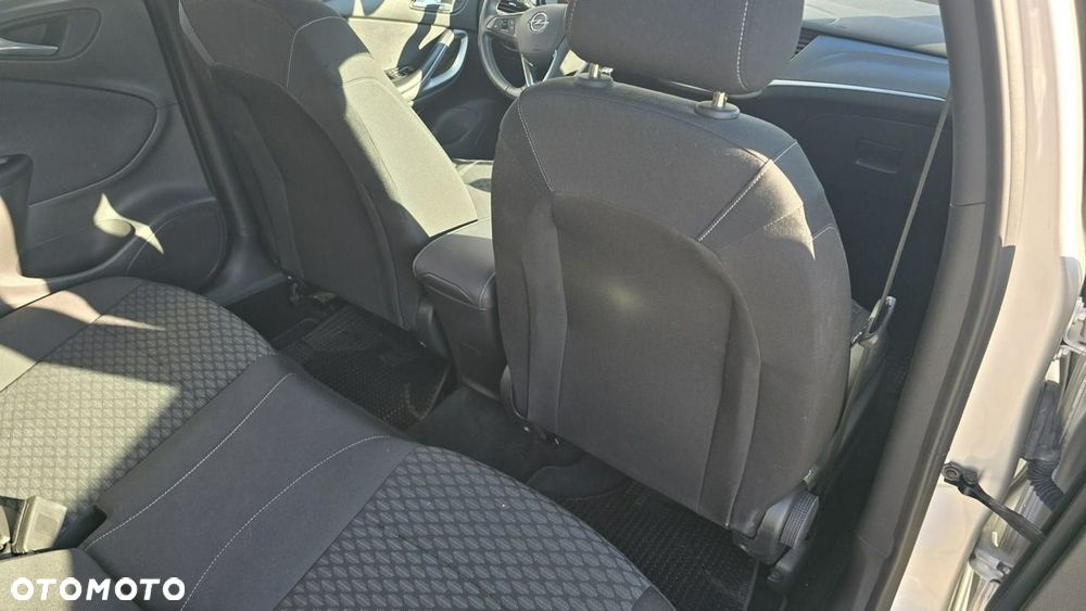 Opel Astra - 18