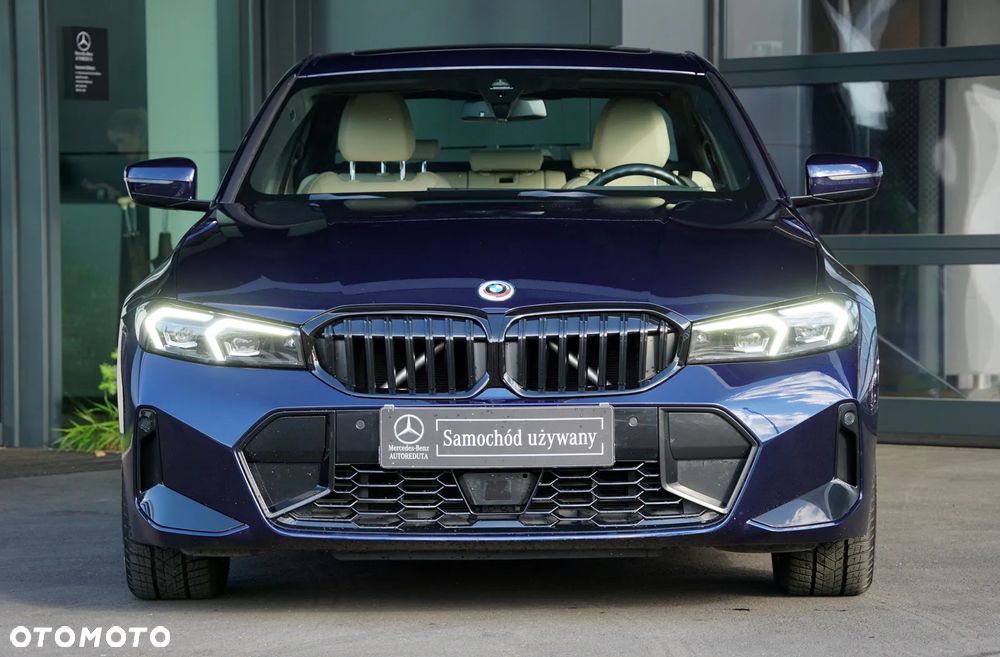 BMW Seria 3 330e PHEV M Sport - 14