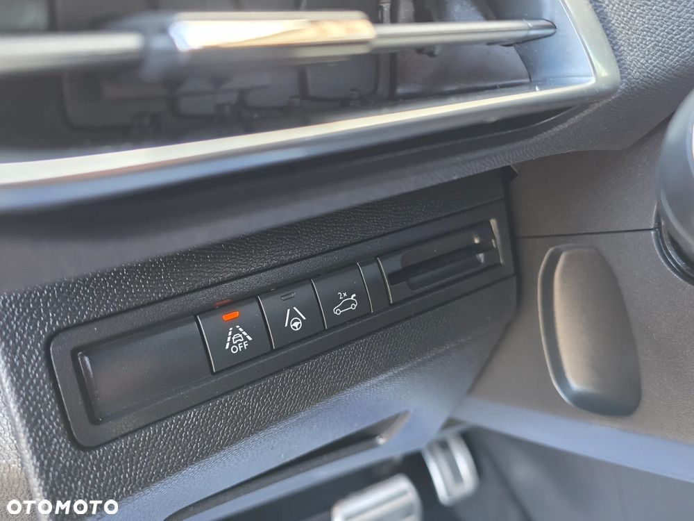 Peugeot 3008 2.0 BlueHDi GT S&S EAT8 - 22